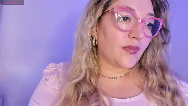 Snapshot of Naty_Mature_ chatting on March 25, 2026, 6:29 pm Naty Mature online show from March 25, 2026, 6:29 pm