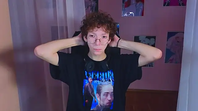 Snapshot of TommieH chatting on February 27, 2025, 5:29 am TommieH online show from February 27, 2025, 5:29 am