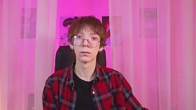 Snapshot of TommieH chatting on January 23, 2025, 5:35 am TommieH online show from January 23, 2025, 5:35 am