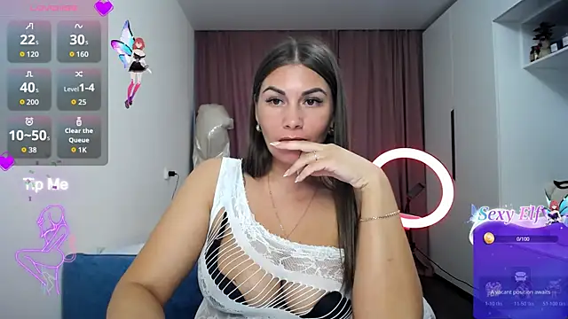 Snapshot of LinaSparks chatting on April 13, 2026, 3:16 pm LinaSparks online show from April 13, 2026, 3:16 pm
