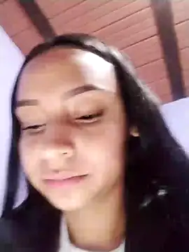 emma ambar online show from February 20, 2025, 1:25 am