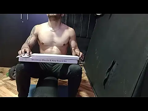 Snapshot of rolobot chatting on February 20, 2026, 10:01 pm rolobot online show from February 20, 2026, 10:01 pm