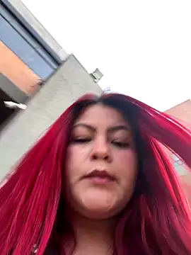 Snapshot of lia_moon77 chatting on December 13, 2025, 8:04 pm lia moon77 online show from December 13, 2025, 8:04 pm