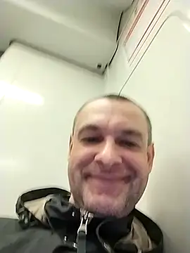 Andrzej-M online show from November 10, 2025, 6:13 pm