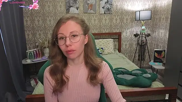 Lill Mary online show from March 4, 2026, 3:36 am