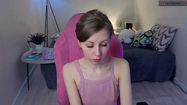 Lill Mary online show from March 12, 2025, 12:09 am