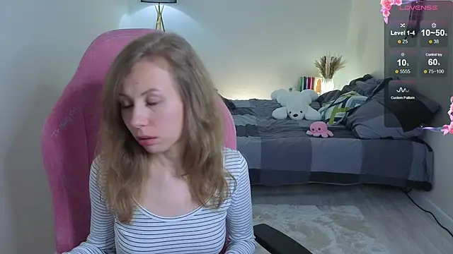 Lill Mary online show from October 2, 2025, 2:26 am