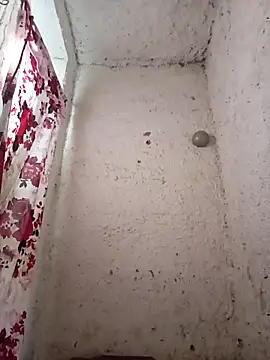 strip 1212 online show from November 2, 2025, 2:55 pm