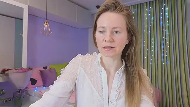 Snapshot of JanePearl chatting on January 7, 2025, 9:46 pm JanePearl online show from January 7, 2025, 9:46 pm