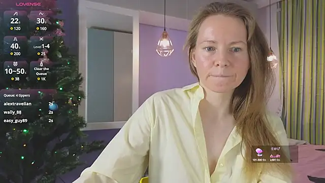 Snapshot of JanePearl chatting on January 2, 2025, 3:37 am JanePearl online show from January 2, 2025, 3:37 am