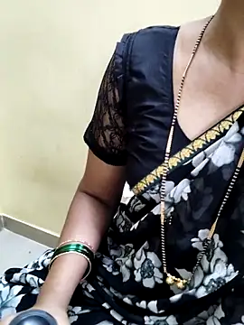 Snapshot of anuradha1432 chatting on September 27, 2025, 9:59 am anuradha1432 online show from September 27, 2025, 9:59 am