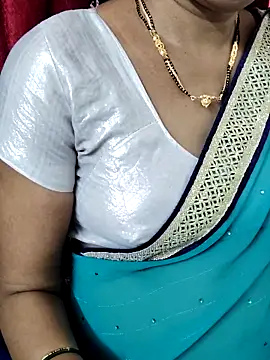 Snapshot of anuradha1432 chatting on November 20, 2025, 8:26 am anuradha1432 online show from November 20, 2025, 8:26 am