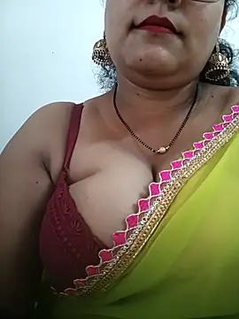 Nyra-23 online show from April 21, 2026, 7:48 am