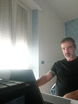 Marcolino183 online show from March 14, 2025, 1:46 pm