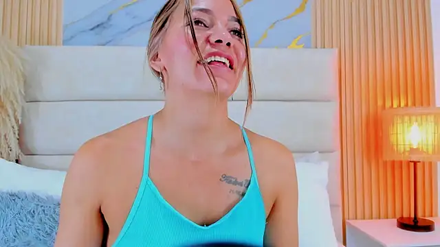 Mia Malkovaa  online show from March 19, 2026, 3:34 pm