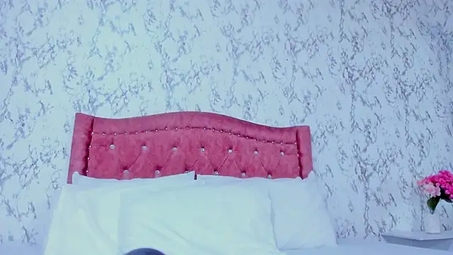 Snapshot of Mia_Malkovaa_ chatting on February 26, 2026, 5:13 pm Mia Malkovaa online show from February 26, 2026, 5:13 pm