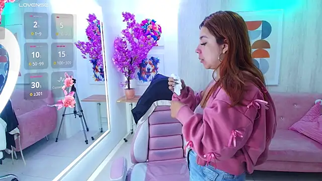 Gabby evanns online show from April 7, 2026, 12:07 pm