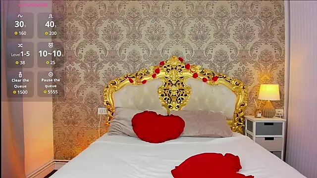 JulieBigAssx online show from April 26, 2026, 7:49 am