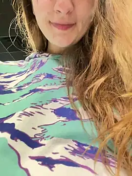 psilybaby online show from February 19, 2025, 6:33 am