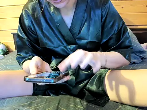 Snapshot of Cookiecutey chatting on March 29, 2026, 11:12 am Cookiecutey online show from March 29, 2026, 11:12 am