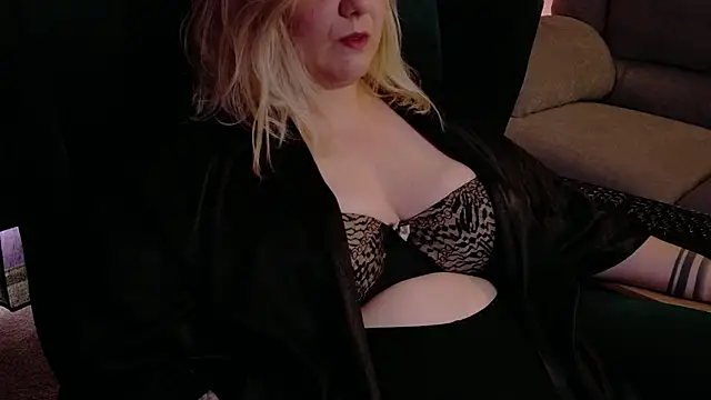 GoddessSade online show from November 12, 2025, 10:02 pm