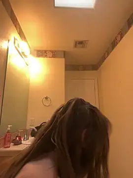 Snapshot of Johndoe2292 chatting on November 22, 2025, 9:35 pm Johndoe2292 online show from November 22, 2025, 9:35 pm