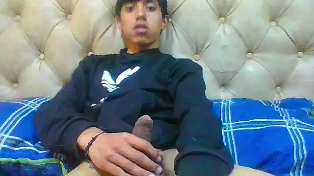 Snapshot of danuel23 chatting on September 29, 2025, 9:31 pm danuel23 online show from September 29, 2025, 9:31 pm