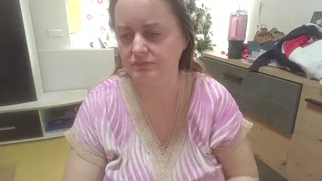 Snapshot of Meliss_Official9 chatting on February 1, 2026, 9:18 am Meliss Official9 online show from February 1, 2026, 9:18 am