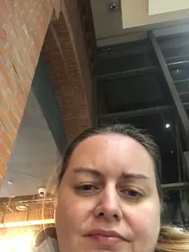 Snapshot of Meliss_Official9 chatting on February 14, 2026, 7:36 pm Meliss Official9 online show from February 14, 2026, 7:36 pm