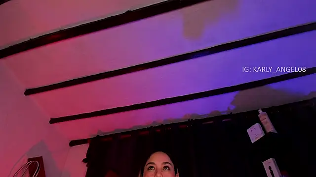 karly angeel online show from July 5, 2026, 4:19 am