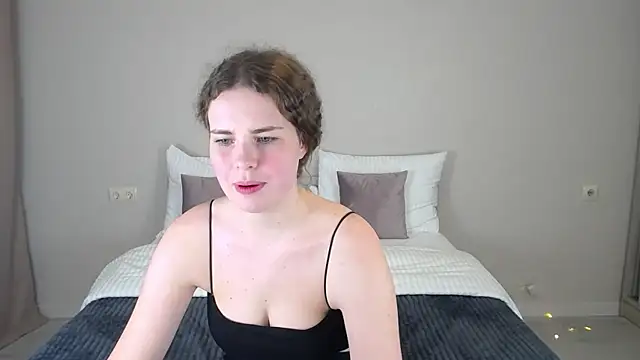 AlenaDast online show from February 26, 2025, 9:31 pm