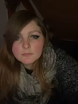 Snapshot of herz_steht_kopf90 chatting on December 19, 2025, 12:03 am herz steht kopf90 online show from December 19, 2025, 12:03 am