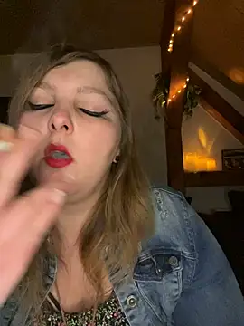 Snapshot of herz_steht_kopf90 chatting on February 27, 2025, 8:31 pm herz steht kopf90 online show from February 27, 2025, 8:31 pm