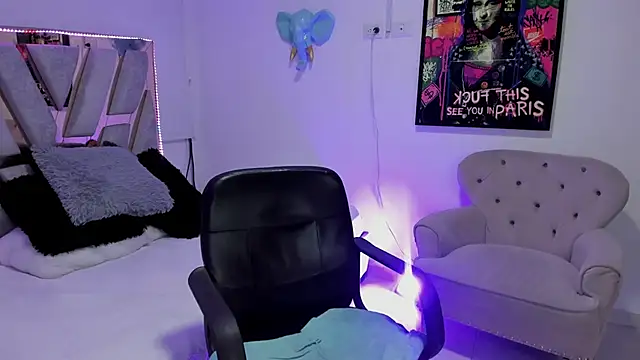 Snapshot of MikemillersX1 chatting on February 2, 2025, 8:56 am MikemillersX1 online show from February 2, 2025, 8:56 am