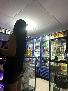 Snapshot of Hot_beauty__ chatting on April 26, 2026, 2:42 am Hot beauty online show from April 26, 2026, 2:42 am