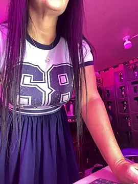 Snapshot of Hot_beauty__ chatting on April 22, 2026, 3:13 am Hot beauty online show from April 22, 2026, 3:13 am