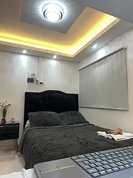 Snapshot of Hot_beauty__ chatting on July 5, 2026, 7:04 am Hot beauty online show from July 5, 2026, 7:04 am