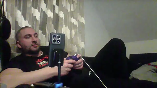 Snapshot of NewyorkDimi chatting on March 10, 2025, 3:12 am NewyorkDimi online show from March 10, 2025, 3:12 am