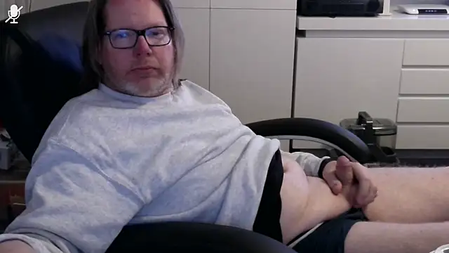 Snapshot of VSteph chatting on March 19, 2026, 7:58 pm VSteph online show from March 19, 2026, 7:58 pm