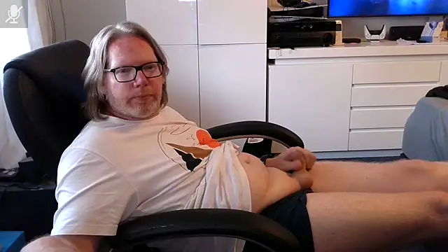 VSteph online show from June 16, 2026, 7:03 pm