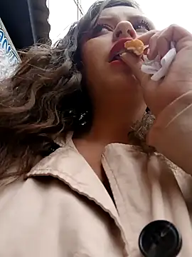 Snapshot of LIA__23 chatting on February 12, 2025, 4:22 pm LIA 23 online show from February 12, 2025, 4:22 pm