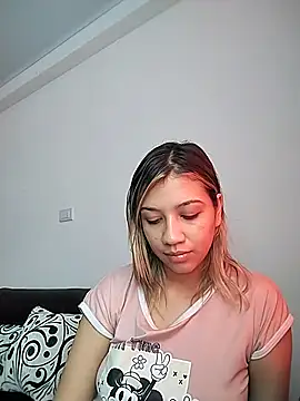 Snapshot of nina_carther chatting on March 19, 2025, 1:29 pm nina carther online show from March 19, 2025, 1:29 pm