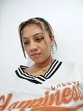 Snapshot of nina_carther chatting on March 21, 2025, 11:56 pm nina carther online show from March 21, 2025, 11:56 pm