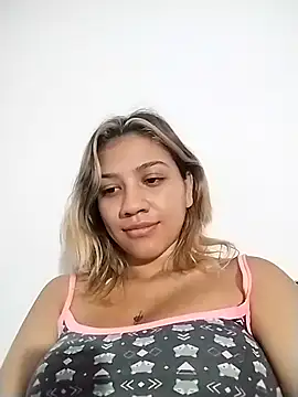 Snapshot of nina_carther chatting on March 2, 2025, 12:36 pm nina carther online show from March 2, 2025, 12:36 pm
