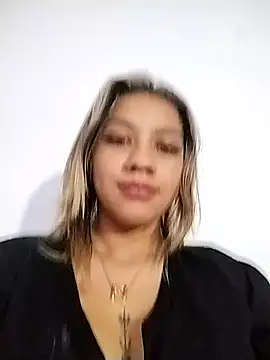 Snapshot of nina_carther chatting on February 20, 2025, 11:43 pm nina carther online show from February 20, 2025, 11:43 pm
