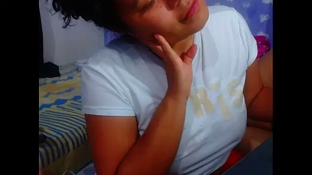 Snapshot of perverted_couple_- chatting on December 4, 2025, 1:37 am perverted couple - online show from December 4, 2025, 1:37 am