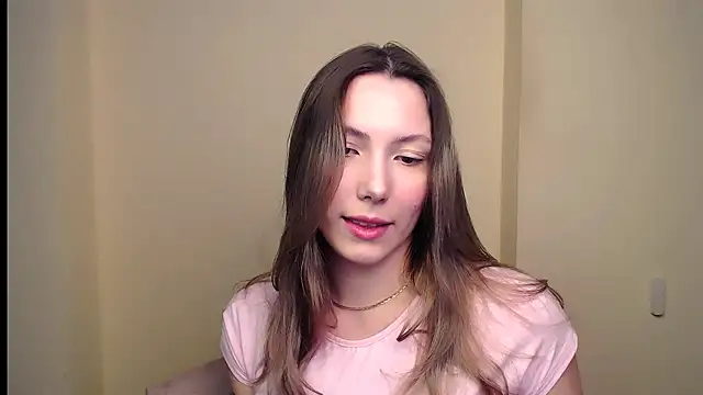 Snapshot of VanessaMay_ chatting on March 11, 2025, 9:26 pm VanessaMay online show from March 11, 2025, 9:26 pm