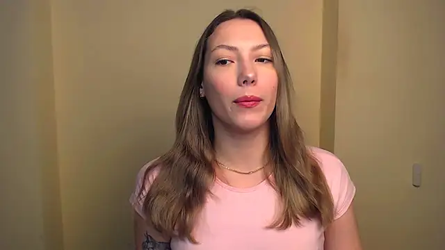 Snapshot of VanessaMay_ chatting on March 2, 2025, 6:05 am VanessaMay online show from March 2, 2025, 6:05 am