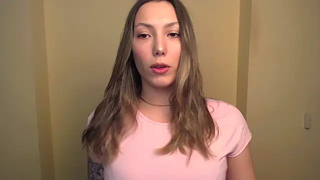 Snapshot of VanessaMay_ chatting on March 1, 2025, 7:48 pm VanessaMay online show from March 1, 2025, 7:48 pm