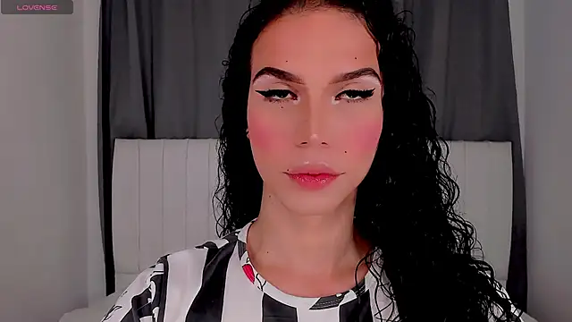 gatitavenecis online show from September 20, 2025, 1:16 pm